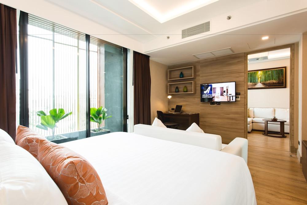 Adelphi Forty-nine Khách sạn 4*
